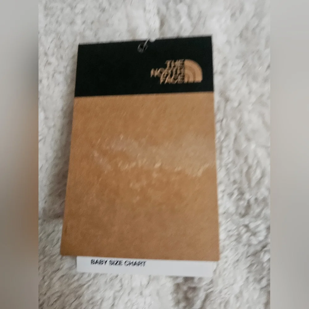 The North Face Campshire Fleece One-Piece: WHITE DUNE/SPARKLE: NWT: 12-18 MTH